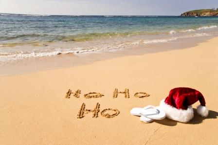 http://storytellingnomad.files.wordpress.com/2011/12/xmas-pic-christmas-beach-hohoho1.jpg